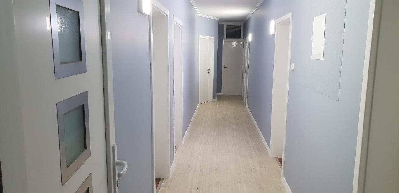 메타이나 Kuca Pecine B&B 외부 사진